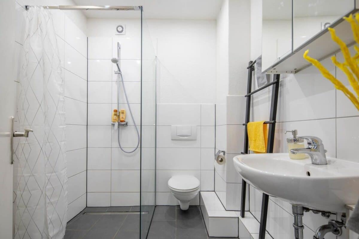 Studio Family Loft Self Checkin Street Parking Hamburg Bagian luar foto